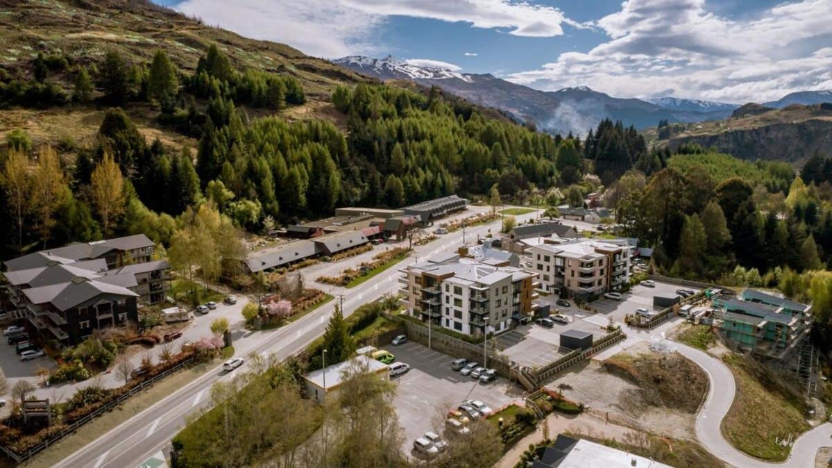 Penthouse Leisure Apartment Queenstown Bagian luar foto